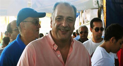 عبد الوهاب ينفي استقالته من مجلس إدارة الأهلي